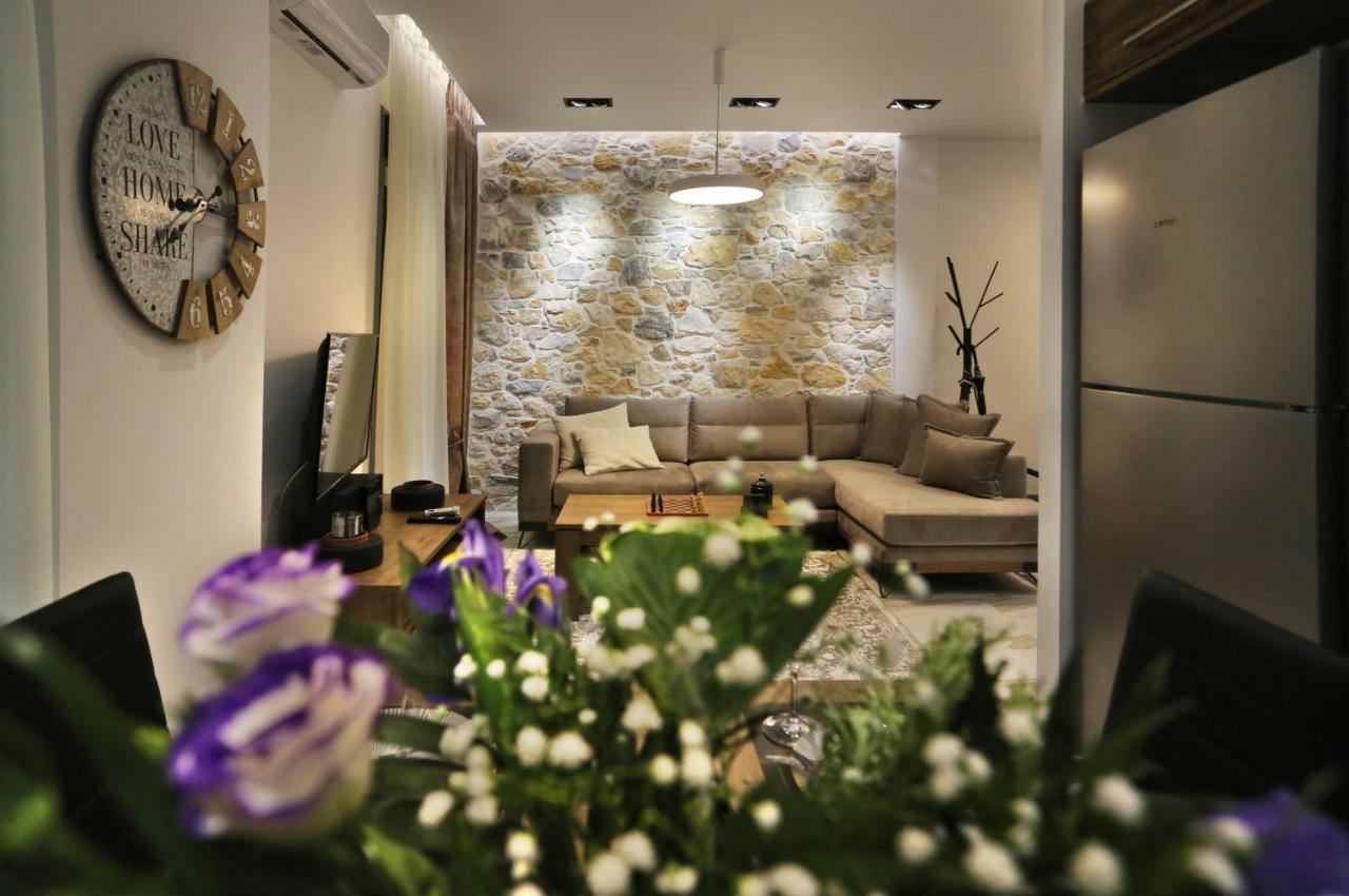 La Larissa Luxury Apartments Peneus Eksteriør bilde
